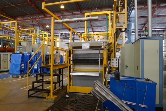 Linea di placcatura completamente automatica di Chrome di ossidazione