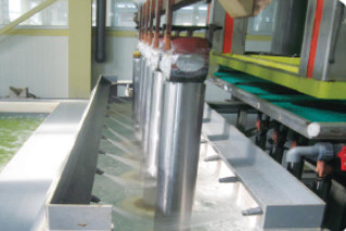 La controcorrente intermittente sprayWidely utilizzata nella fabbricazione di gomma, industria di plastica dei prodotti. Industria chimica,